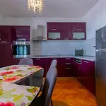 Villa Lean