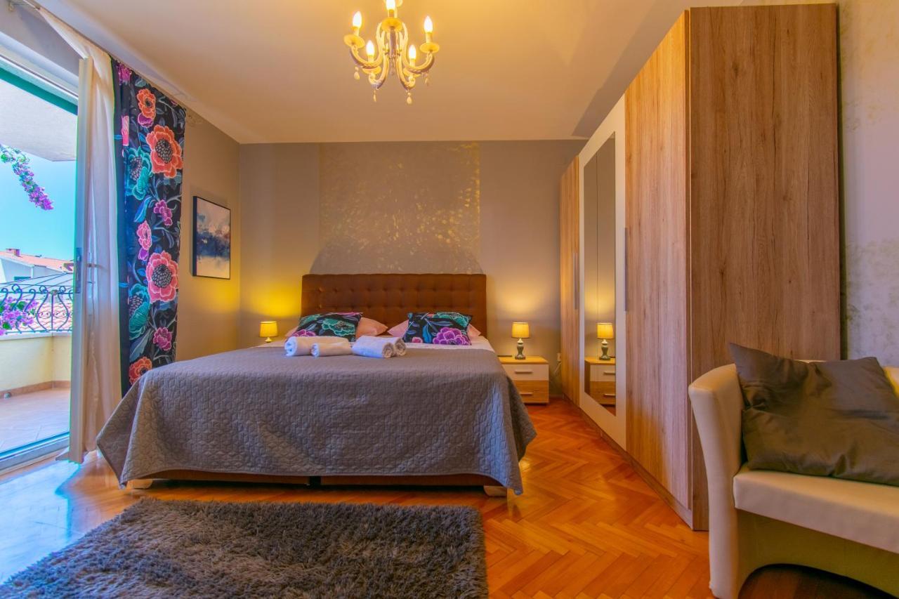 Apartment Lean Makarska