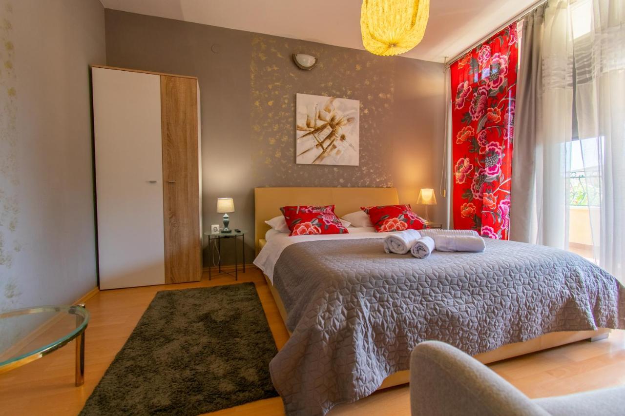 Apartment Lean Makarska